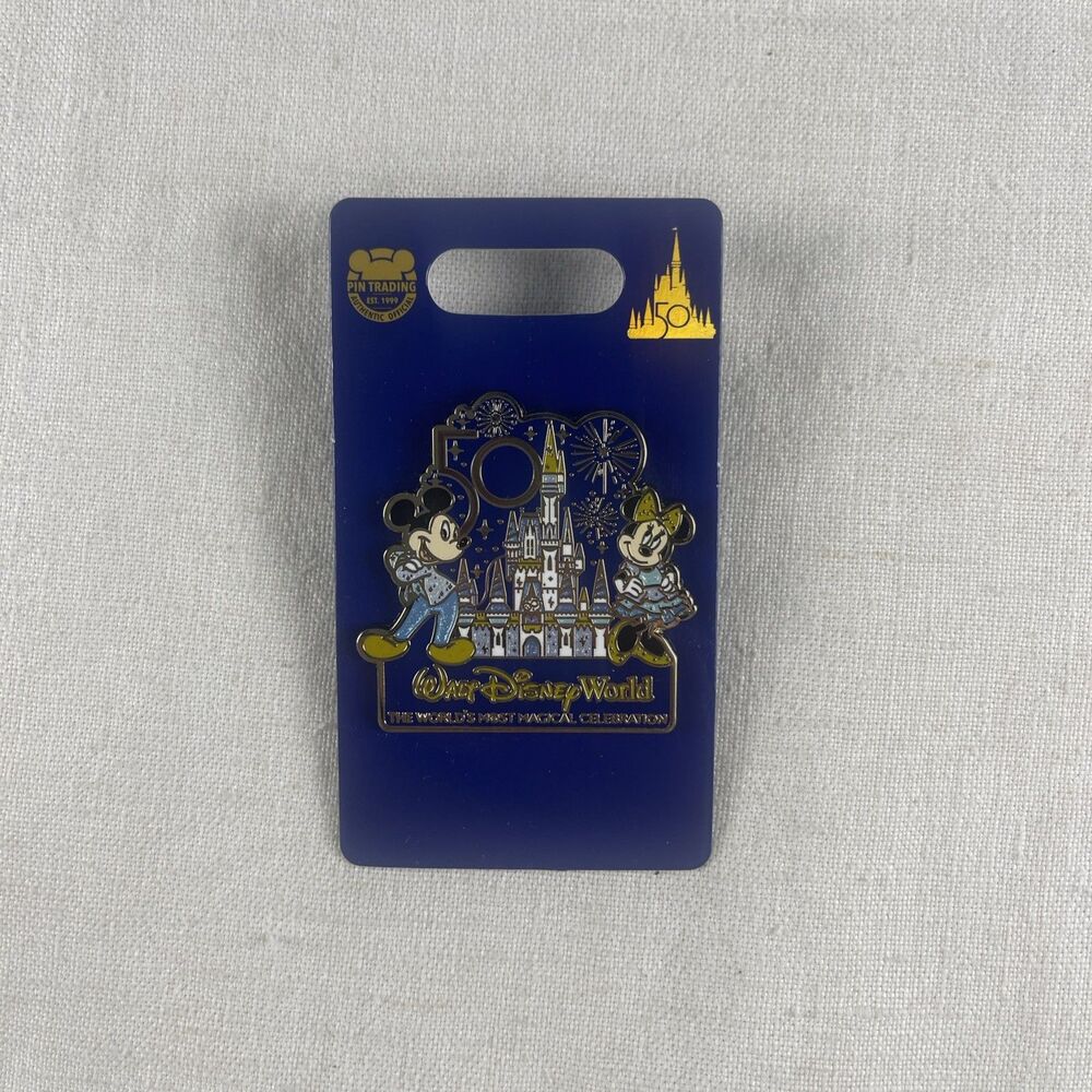Walt Disney World 50th Anniversary – Mickey, Minnie & Castle